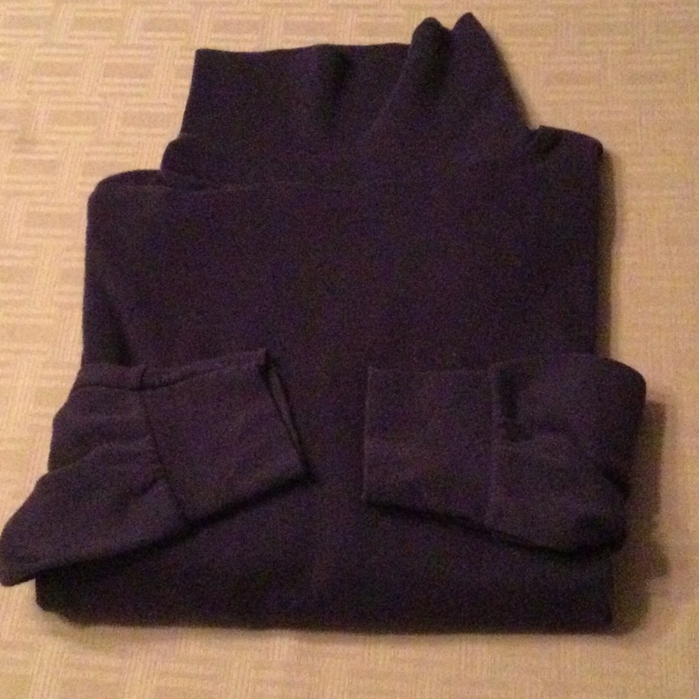Classic Navy Pullover